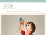 Sugarbooger By Ore baby feeding