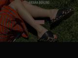 Ariana Bohling plain socks